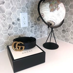 Gucci Leather belt with Double G buckle